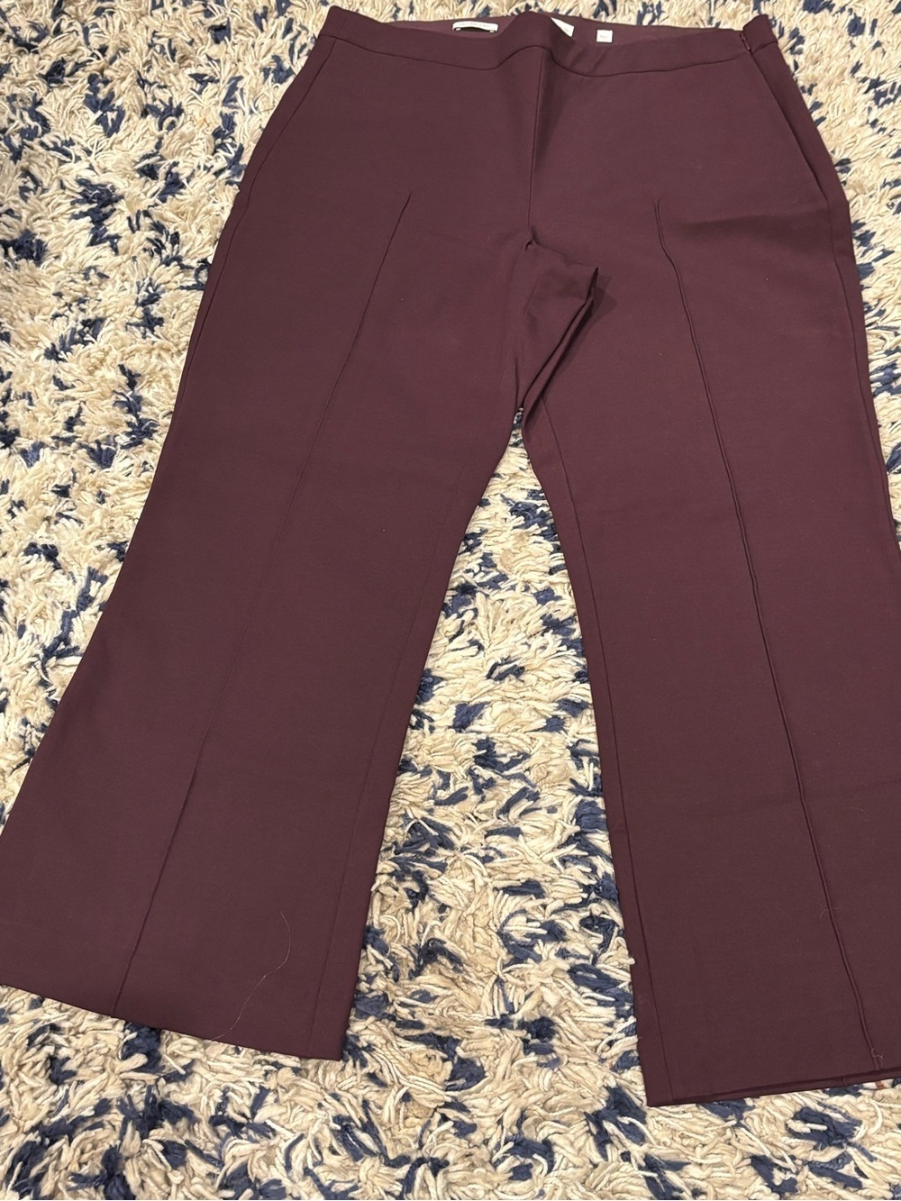 NWT ✨ Vince Burgundy Ponte Tailored Pants Women’s size 14